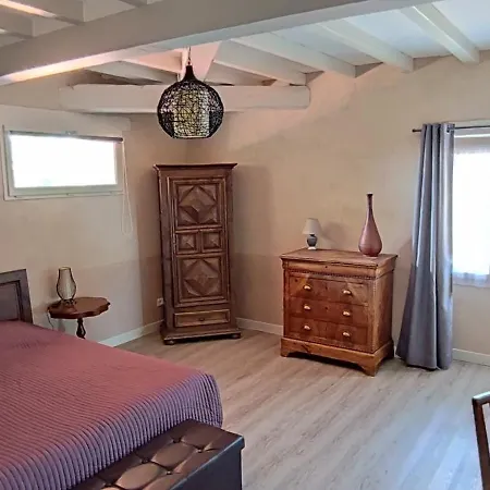 Bed & Breakfast Anes Et Logis 3*
